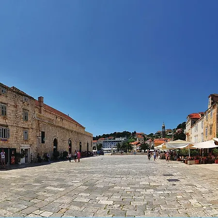 Pet Friendly In Hvar With Wifi *